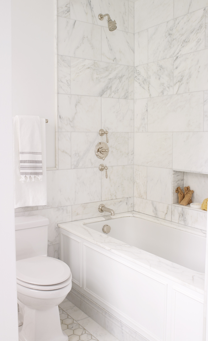 ARowley_KdH_570Park_BoysBathroom40235r_APF