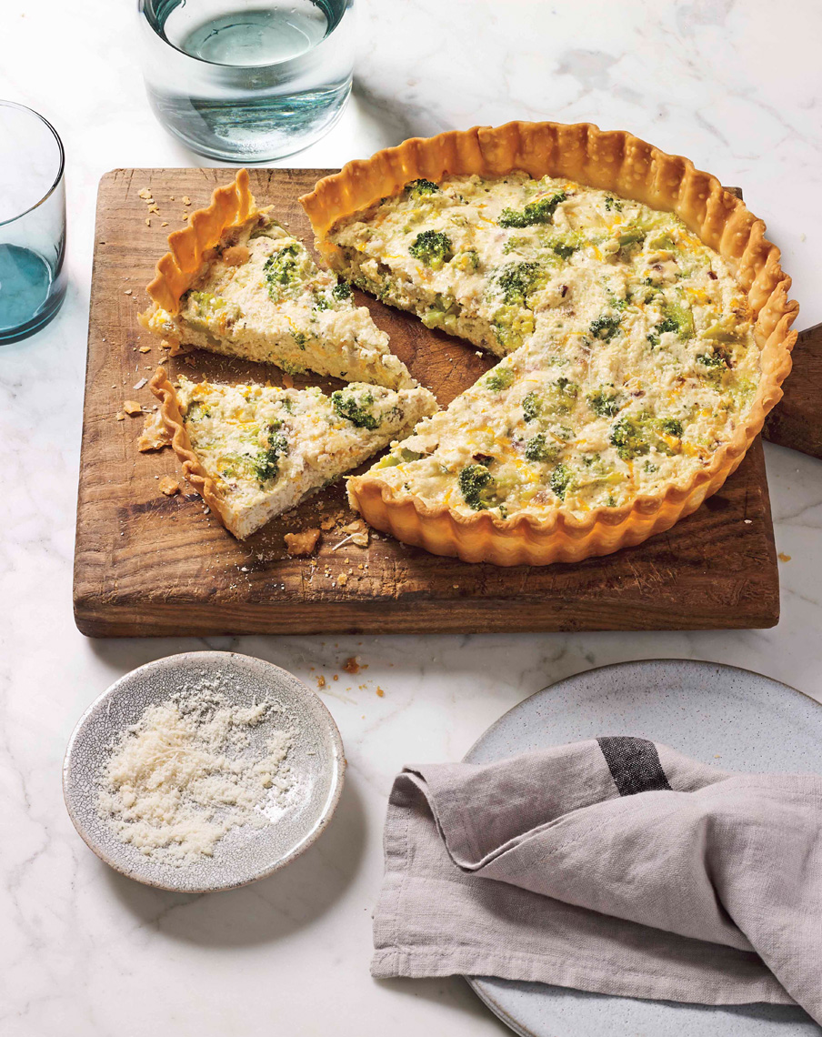 ARowley_WW_FlavorPopBook_US_BroccoliandCheddarQuiche_2808_ARcrop_APF